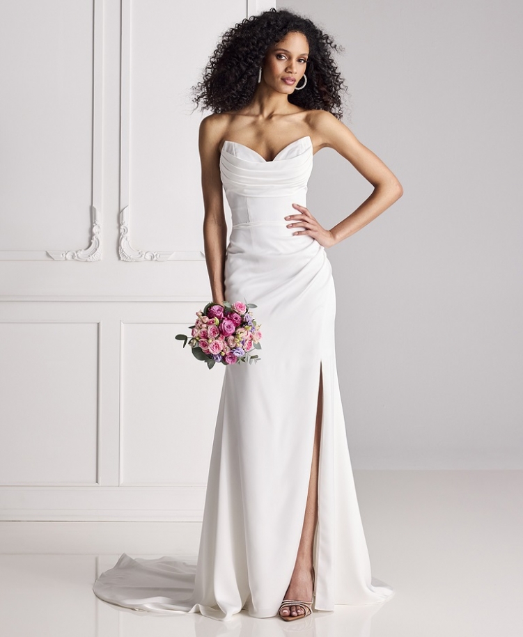 Goedkope strapless trouwjurk met split